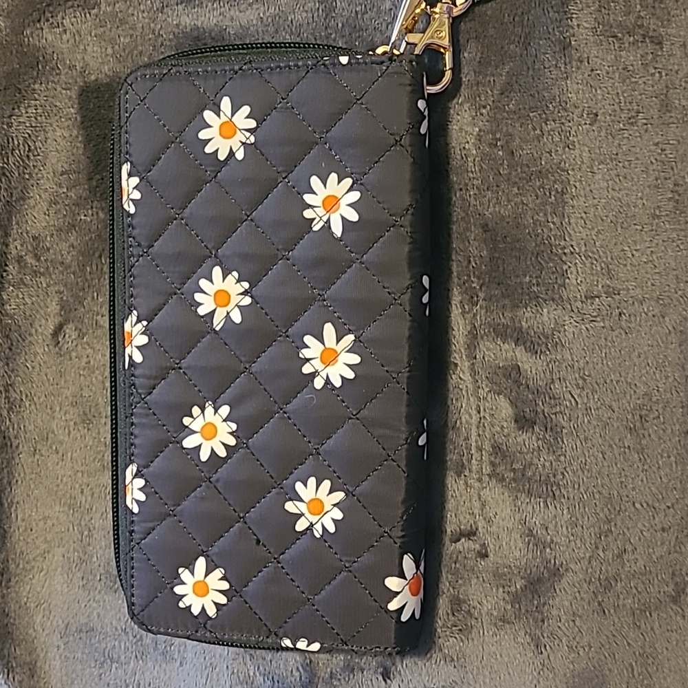 Wallet/Keychain Set - Picture 2 of 4